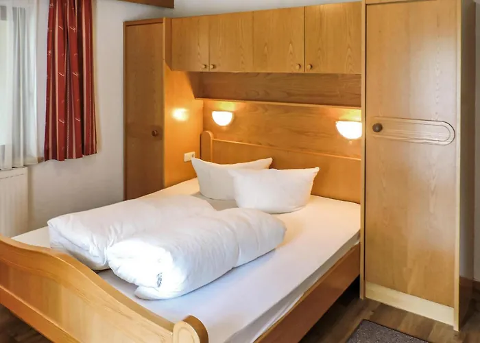 Daire Charmante Ferienwohnung Kappl
